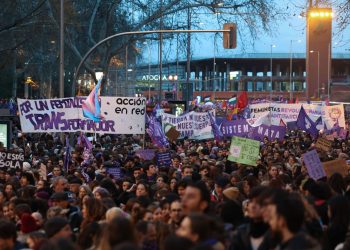 Colectivos trans y de familias instan a cuatro organismos investigación ante presunta acción organizada contra la ley trans