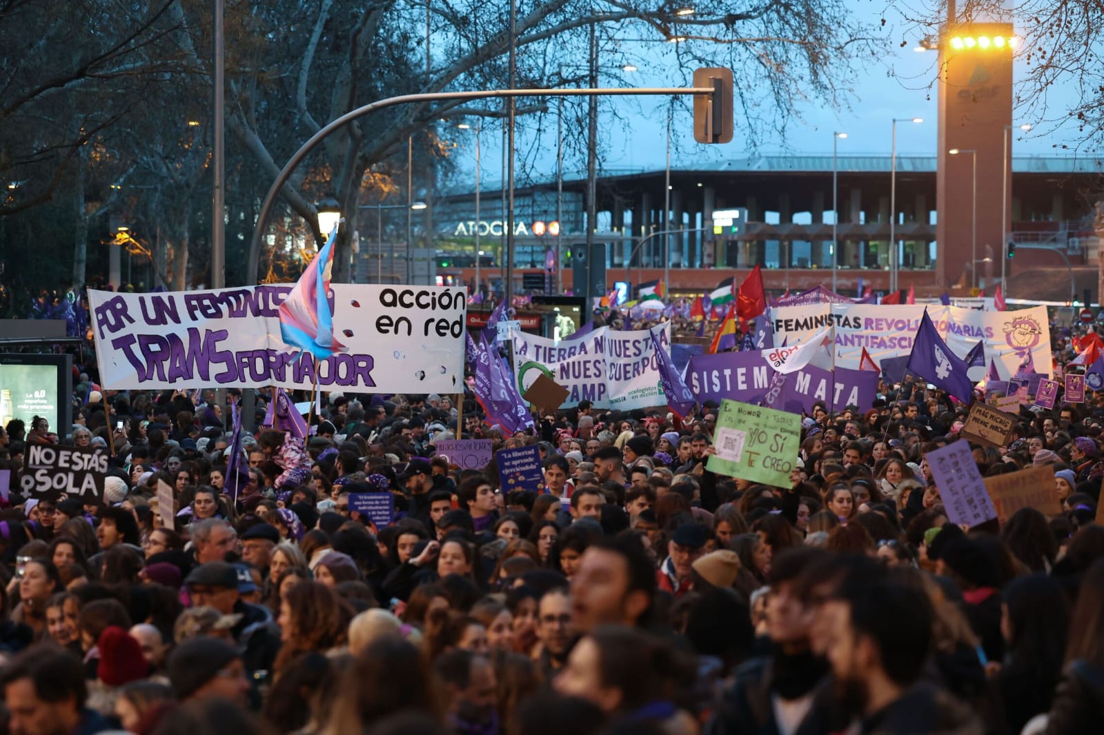 Colectivos trans y de familias instan a cuatro organismos investigación ...