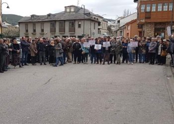 El PCE felicita a los vecinos de Lillo, Otero y Bárcena por sus movilizaciones: “son ejemplo de que la sanidad se puede defender, también en el medio rural”