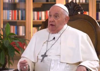 El papa Francisco a Ucrania: «Cuando ves que estás derrotado, que las cosas no van bien, debes tener el valor de negociar»