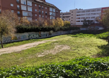 El ayuntamiento de Madrid regala un solar de 3.500 metros cuadrados, ubicado junto al metro de Almendrales (Usera) a la Comunidad del Cordero