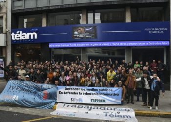 La respuesta de trabajadores y trabajadoras de Télam a Milei: “Acá no hay barrabravas, somos profesionales, queremos informar”