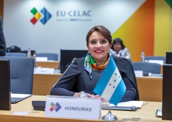 Cumbre de CELAC San Vicente y las Granadinas: Xiomara Castro es la nueva presidenta