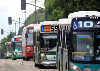 Se inicia paro de líneas de autobuses en la capital de Argentina