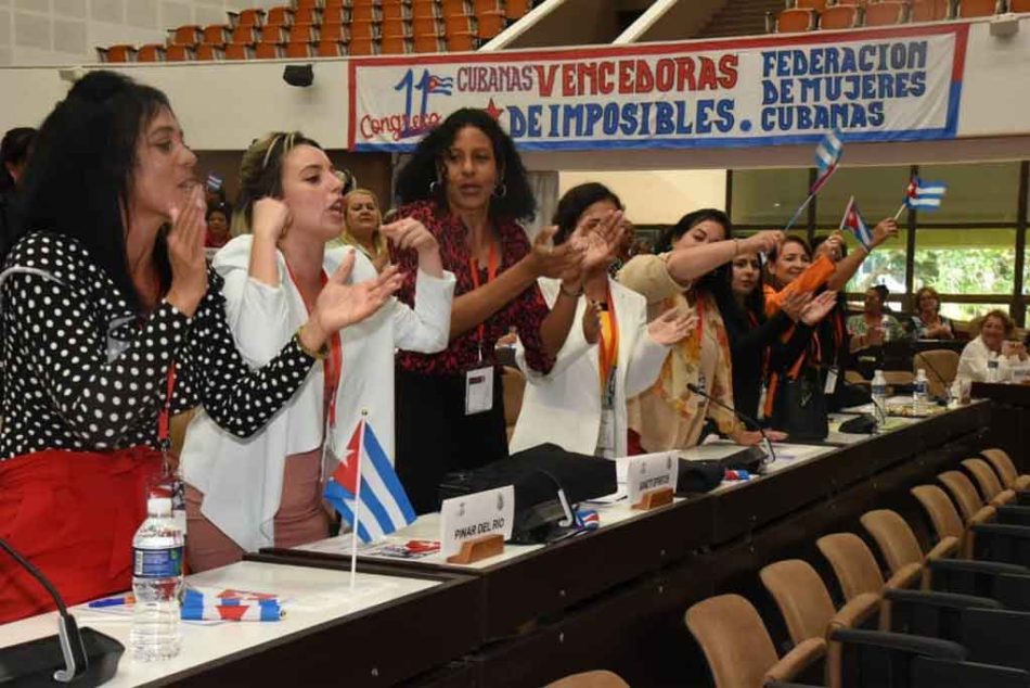 8 de marzo: Comenzó el XI Congreso de la Federación de Mujeres Cubanas