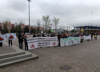 EH Bizirik se concentra ante agentes de la industria de energías renovables y políticos por la paralización de macroproyectos y del PTS en el Congreso anual de la industria eólica europea