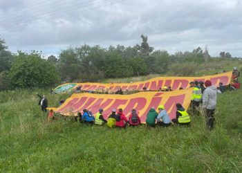 Contra viento y marea, la Ecomarcha concluye su recorrido por el cauce del Guadalquivir desde Córdoba hasta Sanlúcar de Barrameda