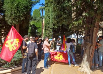 El PCE celebra en Salamanca una concentración en conmemoración de la República