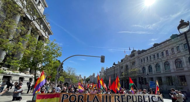 Se celebró una jornada por la República en Alcalá de Henares organizada por el PCE e IU. La República es un proyecto de futuro