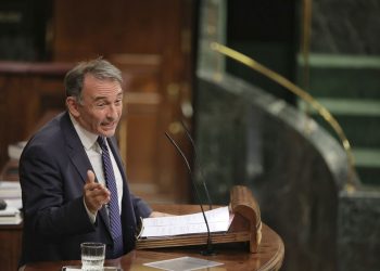 Enrique Santiago advierte en el Pleno que “la principal amenaza al Estado de Derecho y a la convivencia constitucional es un PP dispuesto a acabar con la democracia con tal de gobernar”