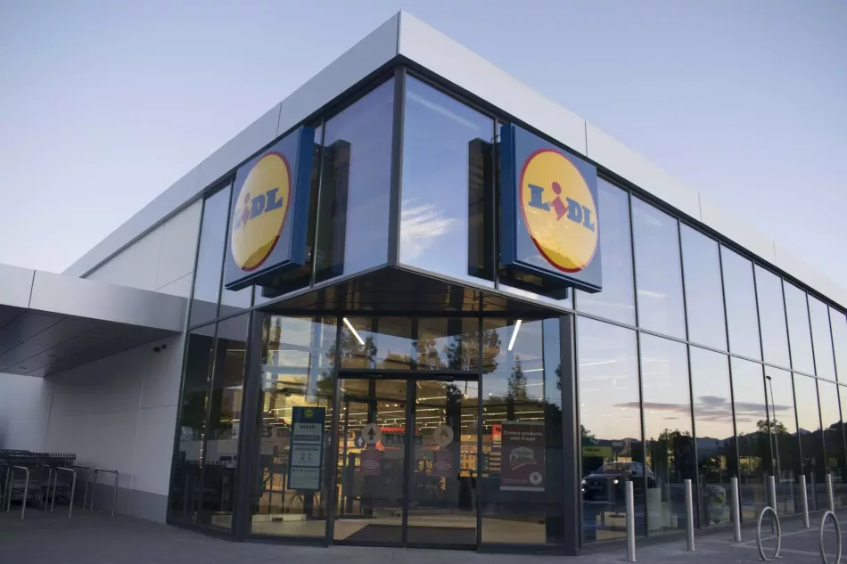 Tras la denuncia de FACUA, Cataluña abre expediente sancionador a Lidl por publicidad engañosa al ofertar descuentos falsos en sus productos