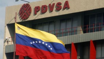 Venezuela rechaza pretensión de EE.UU. de controlar su petróleo