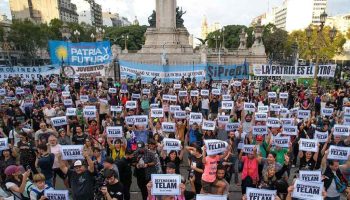 Un festival denuncia el cierre de Telám por el gobierno de Milei en Argentina