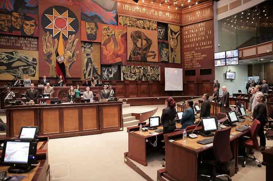 Parlamento de Ecuador deberá tramitar reformas a Código Penal