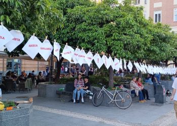 Enrique Santiago reclama a Defensa que explique su “grado de participación” en la feria de armas de Córdoba y si se exponen en ella algunas “probadas en combate por Israel en Gaza”