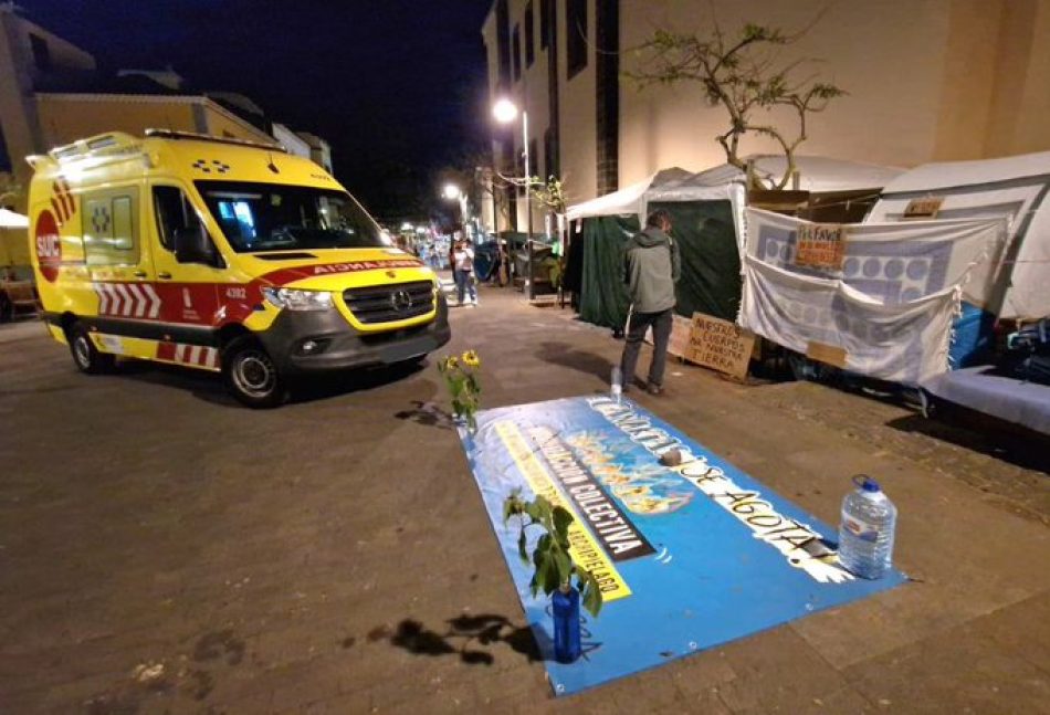 Solidaridad con las compañeras en huelga de hambre y el campamento “Canarias se agota” en La Laguna