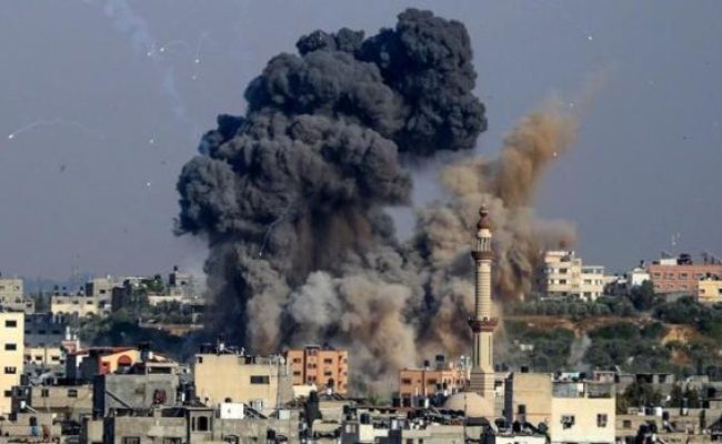 Israel asesina nuevamente a decenas de civiles palestinos en ataques contra el sur de Gaza