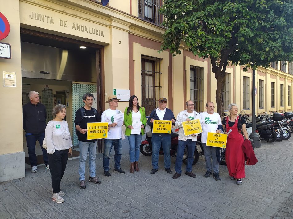 Greenpeace y Ecologistas en Acción presenta manifiesto contra la reapertura de la mina de Aználcollar y sus vertidos 26 años después del desastre