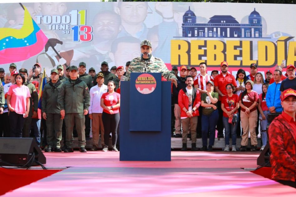 Nicolás Maduro evocó retorno de Chávez al poder tras golpe de Estado