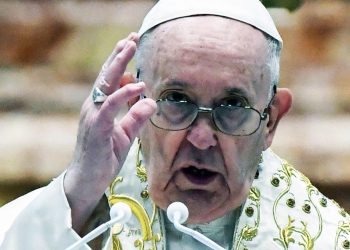 Papa Francisco deplora asesinato por Israel de voluntarios en Gaza