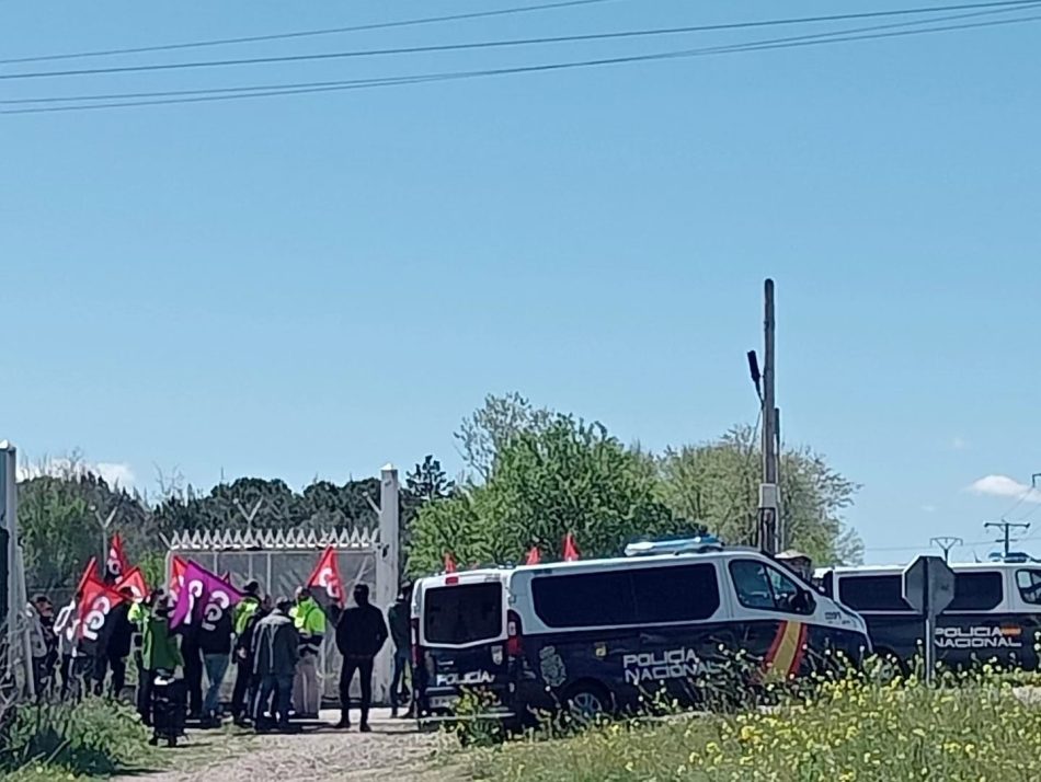 La dirección de Renault utiliza a la policía nacional para reprimir a CGT