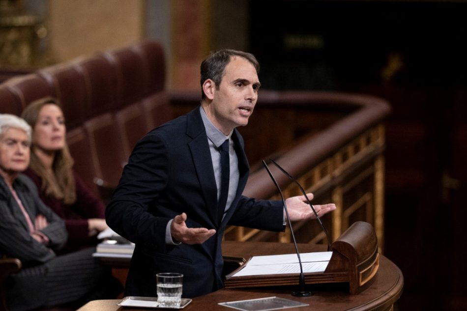 El diputado de IU Valero plantea a Agricultura que diga si dado el comportamiento del aceite de oliva “se dan las condiciones para aplicar mecanismos que estabilicen y mejoren el mercado”