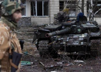 Tropas ucranianas abandonan fortificaciones en Krasnogórovka