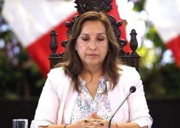 Congreso de Perú desestima mociones de vacancia contra Boluarte