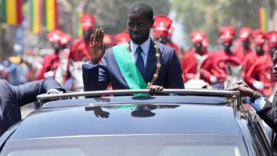 Invisten a Bassirou Diomaye Faye como presidente senegalés
