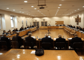 Iglesia católica de Portugal indemnizará a víctimas de pederastia