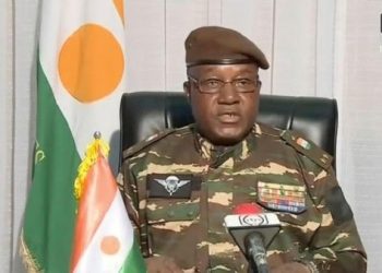 Junta militar de Níger disuelve consejos municipales y regionales