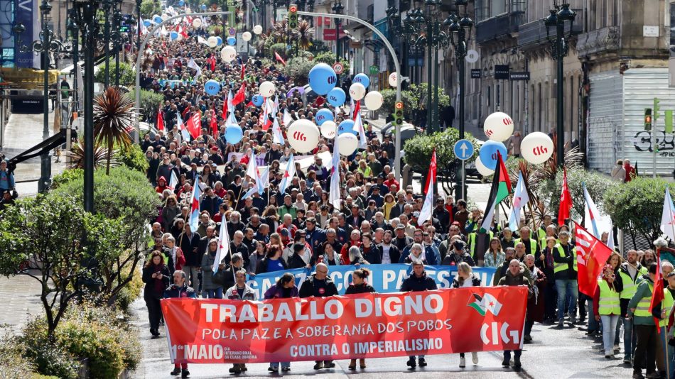 Milleiros de persoas mobilízanse coa CIG en demanda de traballo digno, pola paz e a soberanía dos pobos