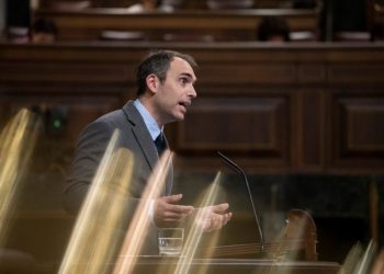 Toni Valero registra en el Congreso una completa iniciativa para “potenciar y dotar de mejores infraestructuras al sistema público de FP incluyendo la ampliación de plazas y ciclos”