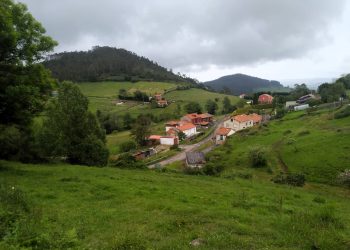 Coordinadora Ecoloxista d´Asturies: «Candamo coloca un parque de baterías a la puerta de los vecinos de Illas»