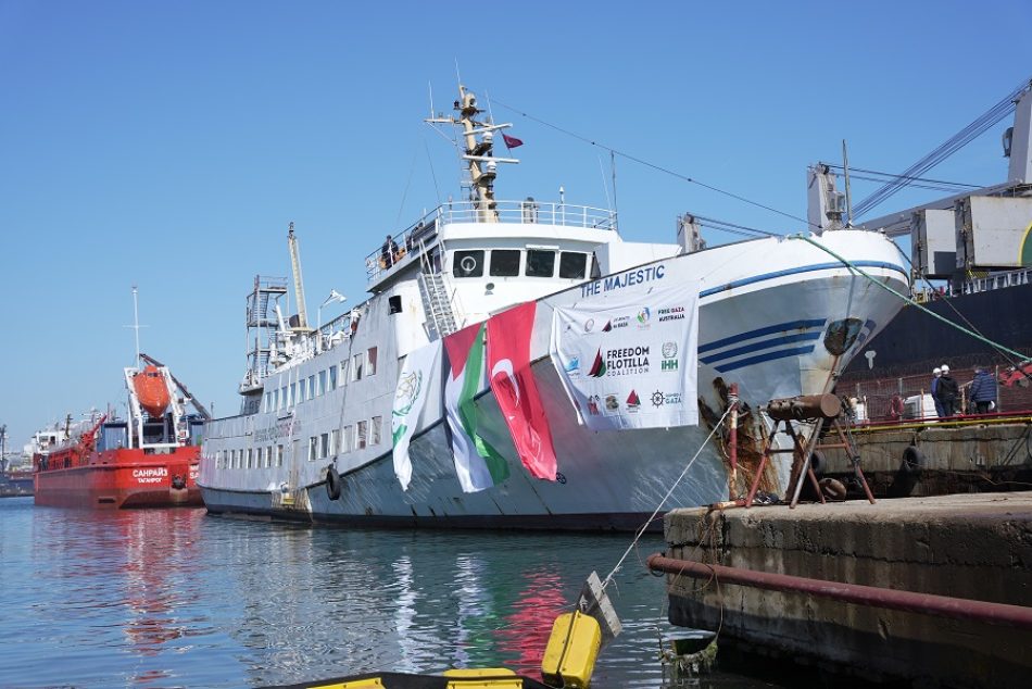 Israel retrasa la salida de la Flotilla de la Libertad con ayuda humanitaria a Gaza