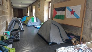 A Acampada por Palestina toma a Casa da Balconada (Santiago de Compostela) para manifestar as súas reivindicacións