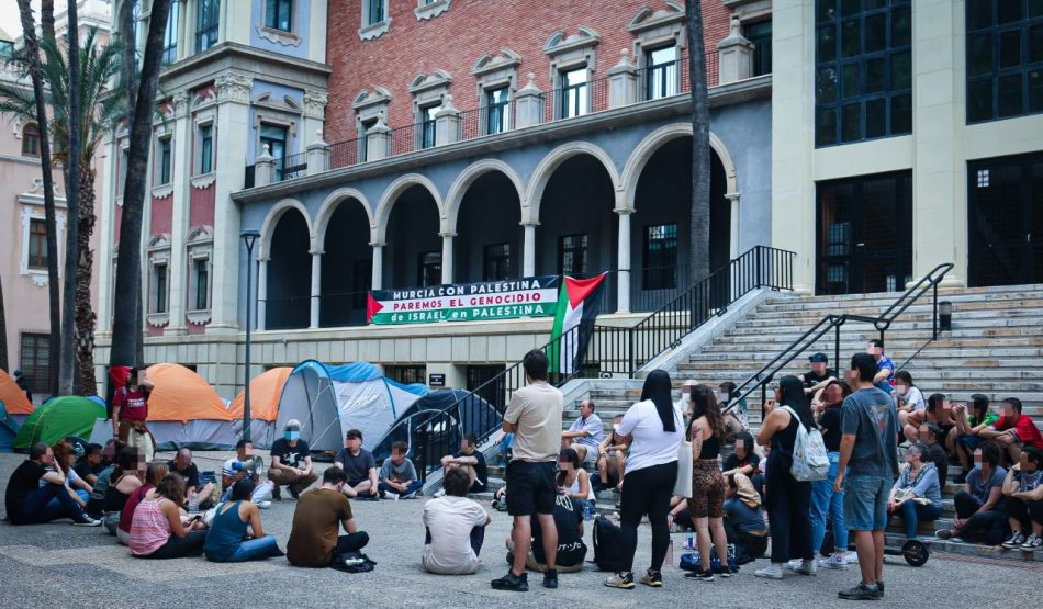 La Acampada Por Palestina de la Universidad de Murcia hace una llamamiento a la unión social para lograr la rotura de relaciones de España con Israel