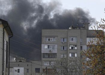 Ucrania bombardeó Lugansk con misiles ATACMS