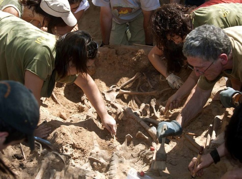 La Conferencia Sectorial de Memoria Democrática distribuirá tres millones de euros para continuar con las exhumaciones en todos los territorios