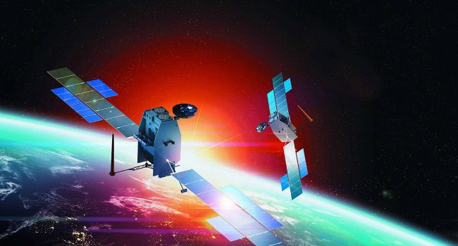 Recta final en la construcción del segundo satélite SpainSat