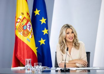 Yolanda Díaz presenta el Real Decreto que garantiza la igualdad en el acceso a los servicios públicos de empleo en todo el territorio