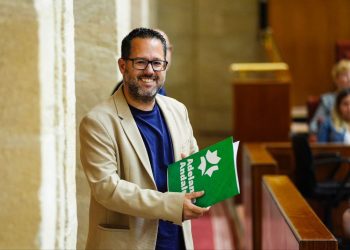 Adelante Andalucía exige al Parlamento que se debata la Ley de Tasa Turística tras cinco meses de bloqueo
