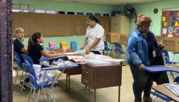 Panamá acude a las urnas en unas presidenciales marcadas por la controversia