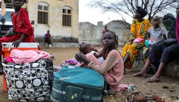 Magnitud de crisis en Sudán horroriza a comisario de la ONU