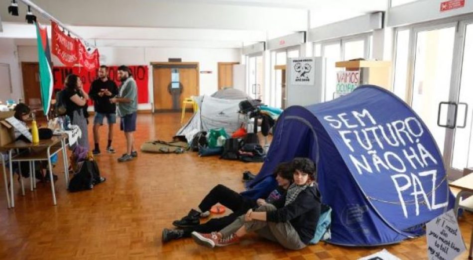 Vigilia en Universidad portuguesa por fin del genocidio en Palestina