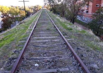 Podemos lleva al Congreso el abandono del tren en Huelva