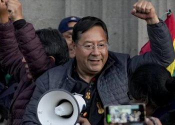 Bolivia: Siempre existen intereses externos detrás de golpes de Estado