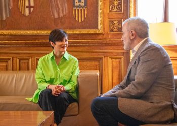 Isabel Rodríguez aplaude la “valentía” de Collboni para frenar los apartamentos turísticos en Barcelona