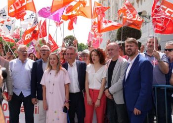 La plantilla de Vodafone protesta por el ERE planteado para casi 1.200 personas