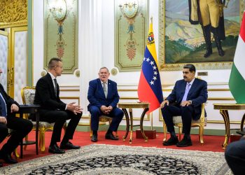 Hungría vetó la declaración de la UE que criticaba los resultados de las elecciones venezolanas